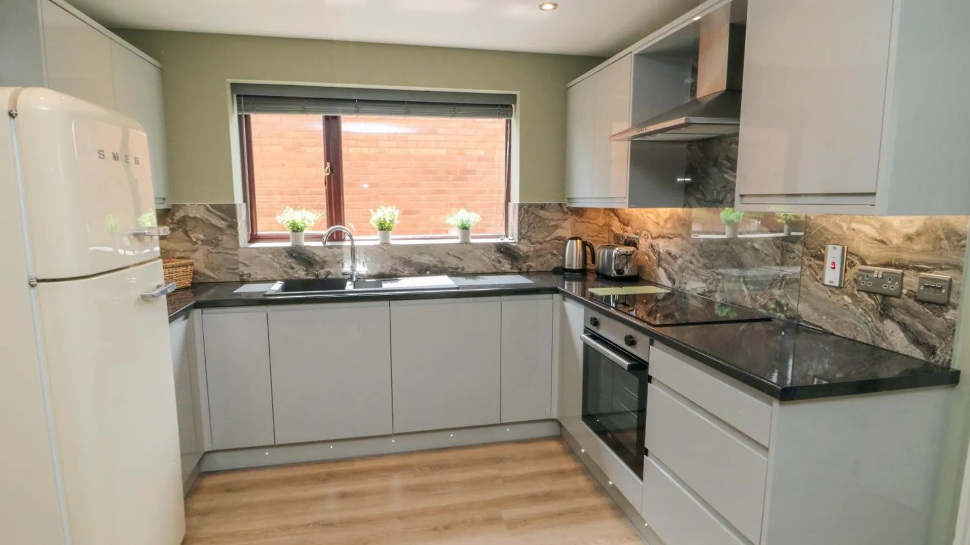 6 Fairfax Close York Holiday home